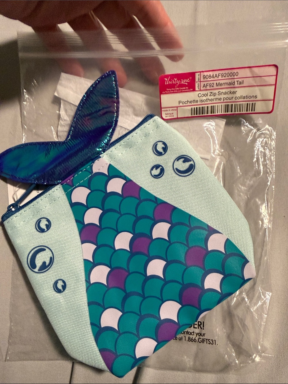 thirty-one Mermaid Tail Cool Zip Snacker Pouch in Teal, Purple & Light Pink